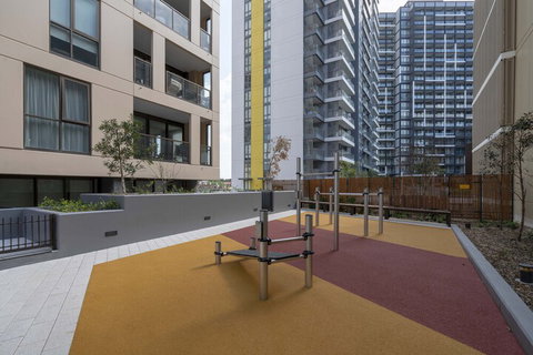 Modern Apartment In Darling Harbour - Yamba Accommodation 4