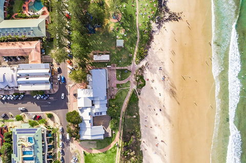 Your Luxury Escape - On The Bay 2 - Yamba Accommodation 1