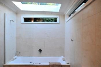Acorn & Chestnut Hepburn Springs - Yamba Accommodation 2