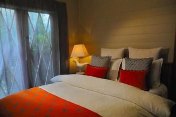 Acorn & Chestnut Hepburn Springs - Yamba Accommodation 4