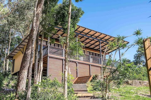 A PERFECT STAY - Ourmuli Cabin - Yamba Accommodation 1