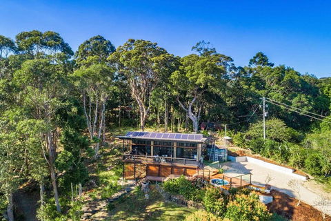 A PERFECT STAY - Ourmuli Cabin - Yamba Accommodation 3