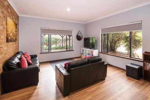 Family Friendly Holiday Haven - Yamba Accommodation 7