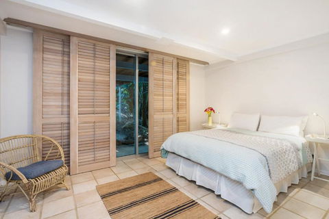 12 Childe Street Byron Bay Absolute Belongil Summerhouse - Yamba Accommodation 5