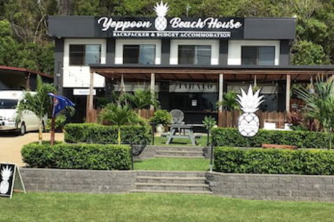 Yeppoon Beachhouse - Hostel - Yamba Accommodation 0