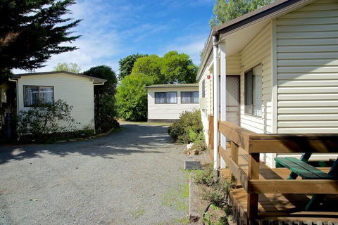 Triabunna Cabin And Caravan Park - Yamba Accommodation 1