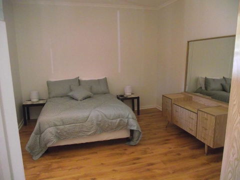 Aly's Cottage - Yamba Accommodation 3