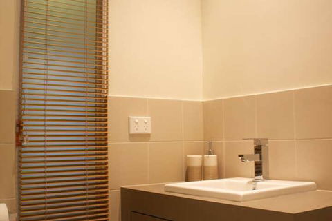 Mia Mia Executive Apartments - Yamba Accommodation 5