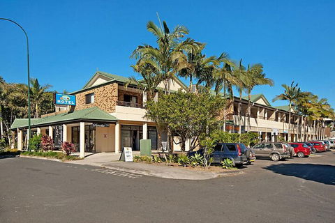 Byron BaySide Central Studio Apartments - Yamba Accommodation 2