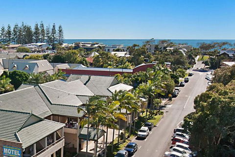 Byron BaySide Central Studio Apartments - Yamba Accommodation 1