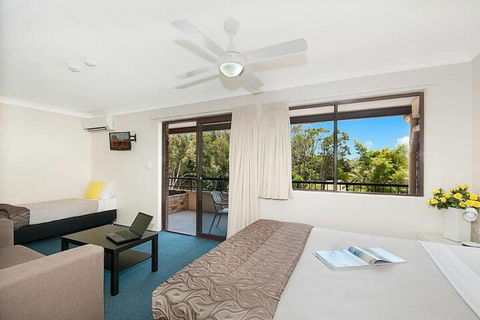 Byron BaySide Central Studio Apartments - Yamba Accommodation 3