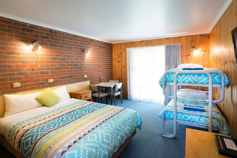 Kookaburra Motor Lodge - Yamba Accommodation 7