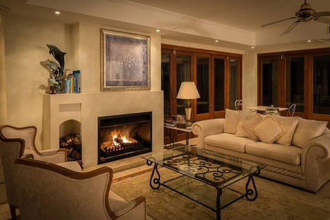Victoria's At Wategos - Yamba Accommodation 3