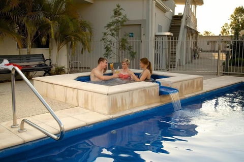 Route 66 Motor Inn - Yamba Accommodation 4