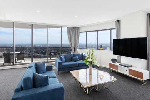 Meriton Suites Kent Street, Sydney - Yamba Accommodation 7
