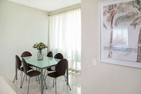 Element On Coolum Beach - Yamba Accommodation 2