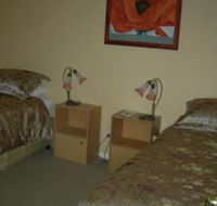 Busy Buzz B  B - Yamba Accommodation