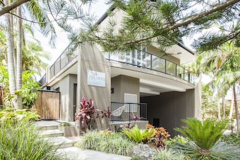 Julians Apartments - Yamba Accommodation 0