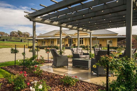 Tallawarra B & B - Yamba Accommodation 1