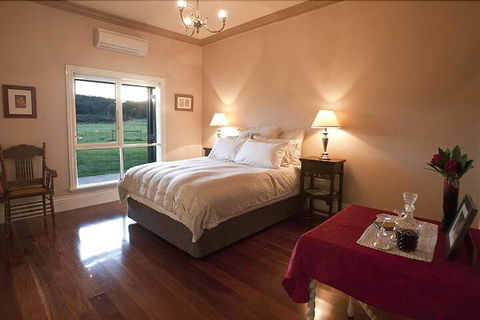 Tallawarra B & B - Yamba Accommodation 6