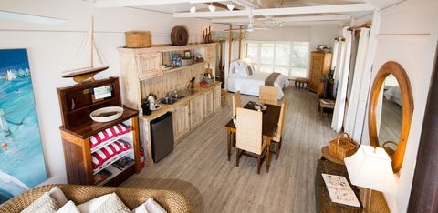 Boathouse - Birks River Retreat - Birks Harbour - Yamba Accommodation 2