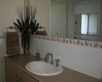 Searenity Holiday Accommodation - Yamba Accommodation 5