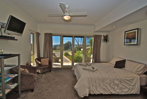 Searenity Holiday Accommodation - Yamba Accommodation 1