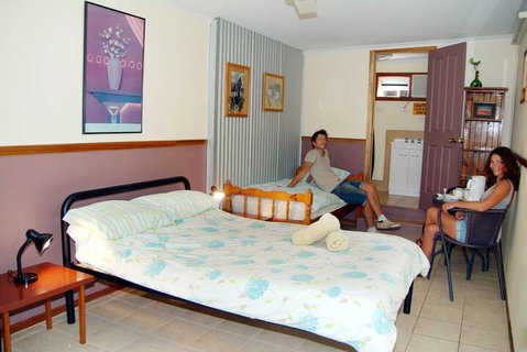 Woolshed Eco Lodge - Yamba Accommodation 6