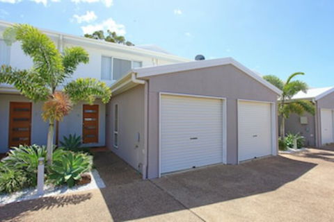 Alexandra Apartments - Yamba Accommodation 0