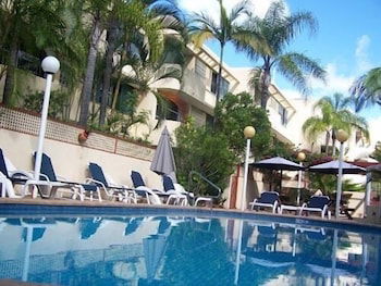 Sundeck Gardens - Yamba Accommodation 2