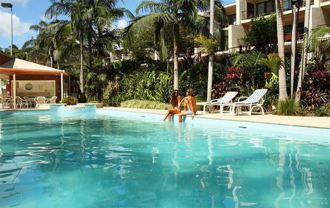 The Oasis Apartments And Treetop Houses - Yamba Accommodation 5