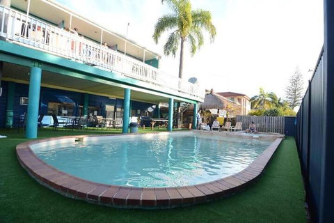 Backpackers In Paradise Resort - Yamba Accommodation 4