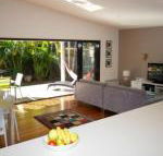 atLIZZIE - Yamba Accommodation