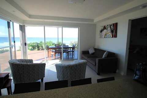 BANGALEE - Yamba Accommodation 6