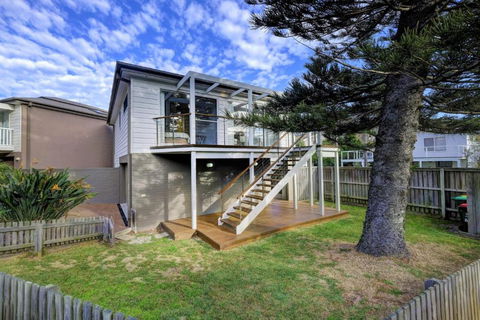 BEACH BAY BEE PET FRIENDLY - Yamba Accommodation 6