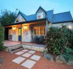 Two Truffles Cottages - Yamba Accommodation