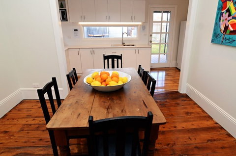 Thelma's Temora - Yamba Accommodation 4