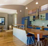Chriscross Retreat 9 Cross Street - Yamba Accommodation