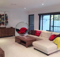 Our Byron House - Yamba Accommodation