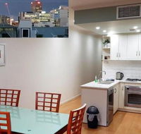 The Artisan 3BR House in The City - Yamba Accommodation
