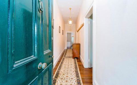 Azile 1875 Heritage Victorian Duplex - Yamba Accommodation 4