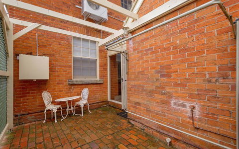 Azile 1875 Heritage Victorian Duplex - Yamba Accommodation 1