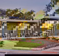 Getaway Villas Unit 38 1 - Yamba Accommodation