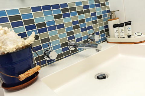 Millys At Middleton Pet Friendly - Yamba Accommodation 1