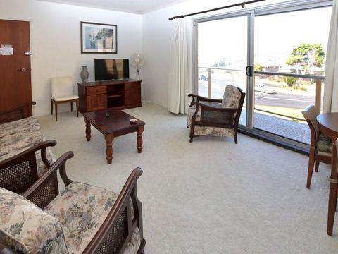 Anchorage 10 Water Views From Balcony - Yamba Accommodation 4