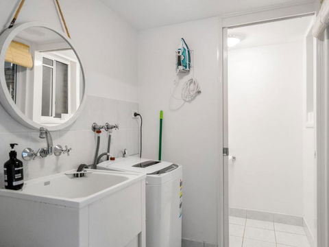 Eastpoint 3 - Yamba Accommodation 5