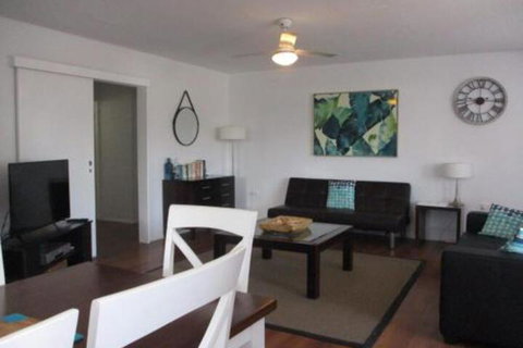 Charming Beach House - Yamba Accommodation 5