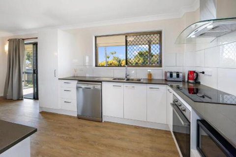 Upstairs & Downstairs 81 Denman Camp Rd - Yamba Accommodation 6
