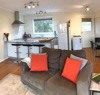 Angasi Apartment on Highcrest - Yamba Accommodation