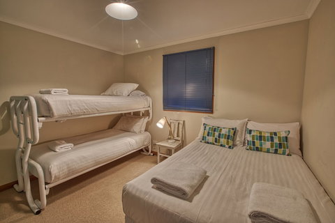 Beach Side Bay Of Fires - Yamba Accommodation 4